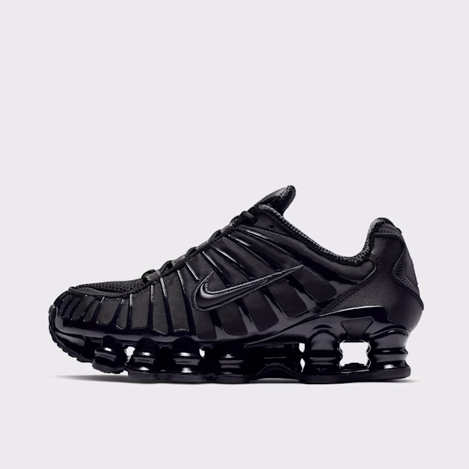 NIKE SHOX BLACK